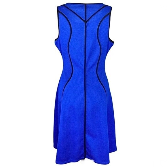 Royal blue with black piping textured dress size small - Picture 4 of 10